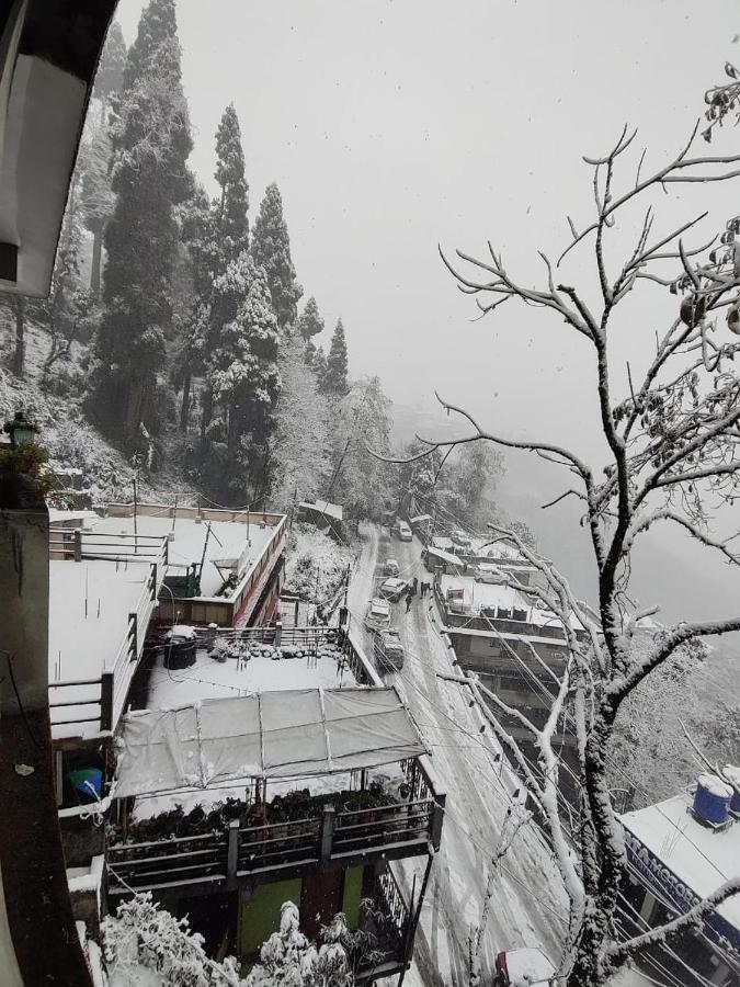Mountain Chalet ダージリン エクステリア 写真