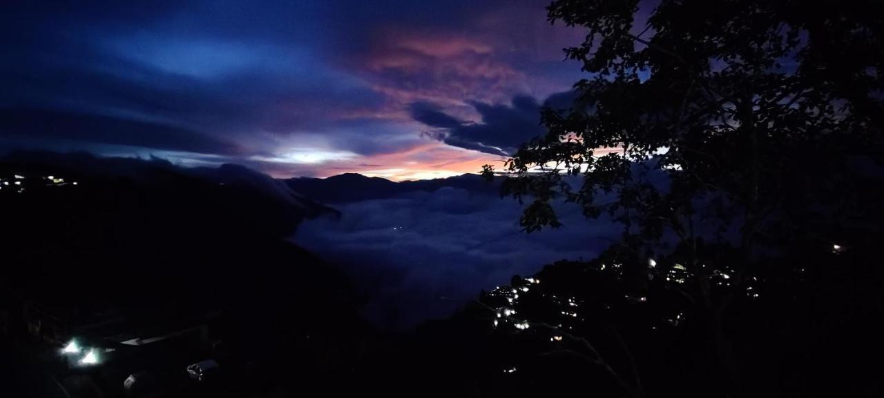 Mountain Chalet ダージリン エクステリア 写真